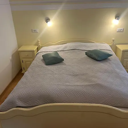 Sosi فندق مبيت وإفطار Kmeti