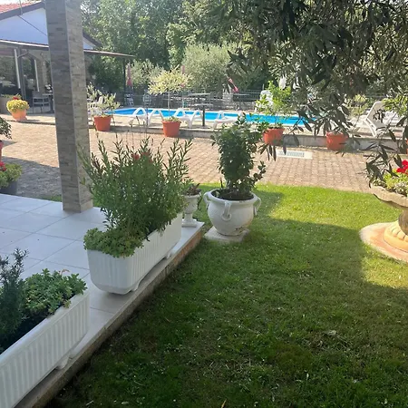 Sosi فندق مبيت وإفطار